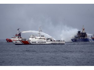 GÜNCELLEME - Pendik açıklarında gemide yangın çıktı