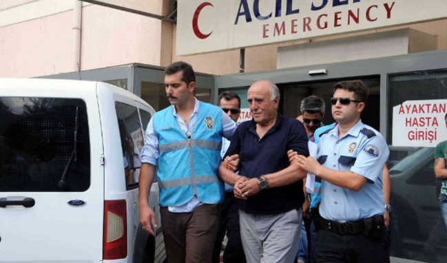 Firari Hakan Şükür'ün babasına 15 yıl hapis!