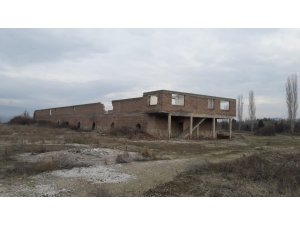 Fabrika demirlerini çalan 3 şüpheli suçüstü yakalandı