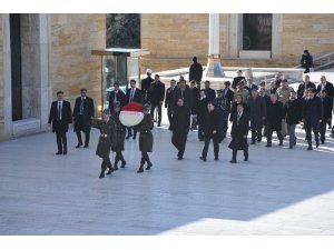 Pakistan Başbakanı Han, Anıtkabir’i ziyaret etti