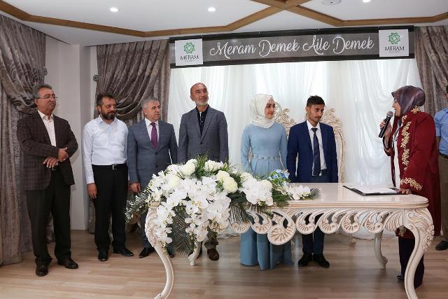 Meram’da 2 bin 424 nikah kıyıldı