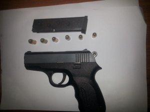 Yalova’da ruhsatsız tabanca ele geçirildi