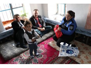 Fethi Sekin Ölmez iki yaşında