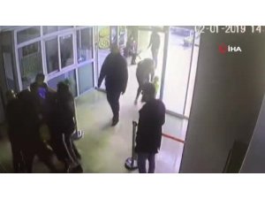 Noterdeki kavganın kamera görüntüleri ortaya çıktı