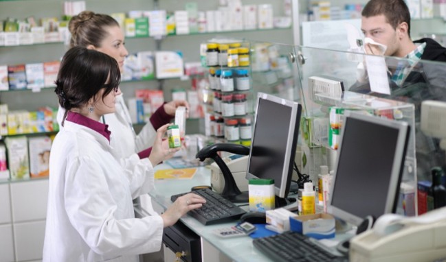 Bakan Kurum'dan eczanedeki poşetler için açıklama!