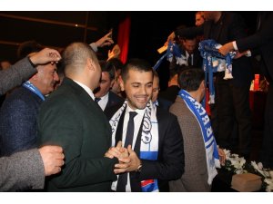 Erzurumspor Başkanı Hüseyin Üneş'ten birlik çağrısı