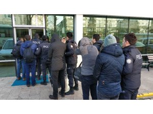 Ankesör operasyonunda 9’u asker 10 zanlı adliyede