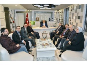 AK Parti teşkilatından Başkan Kutlu’ya ziyaret