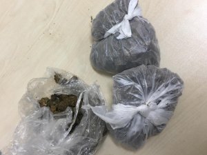 Şüpheli araçtan esrar çıktı: 1 gözaltı