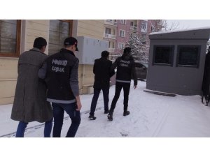 Uşak’ta eroin operasyonu: 2 şahıs yakalandı