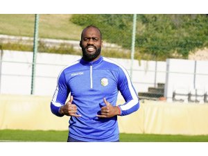 Fabien Farnolle: “Fenerbahçe Sadık’ı aldığı için gurur duyabilir”