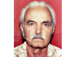 Yaşlı adam sokakta ölü bulundu