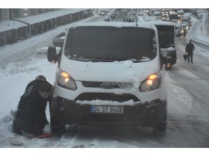 Zonguldak'ta kar yağışı ve sis