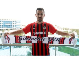Gazişehir Gaziantep Mücahit Albayrak'ı transfer etti