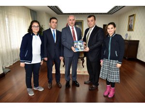Vali Meral'e ziyaretler