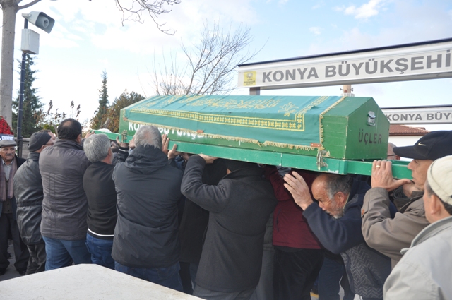 Ali Özcan vefat etti