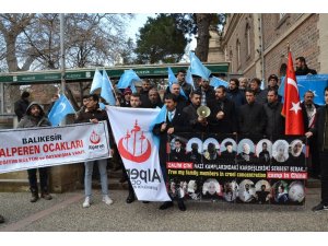 Balıkesir’de ’Doğu Türkistan’daki zulme sessiz kalma’ toplantısı