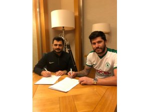 Giresunspor, Cristian Tanase’yi renklerine bağladı