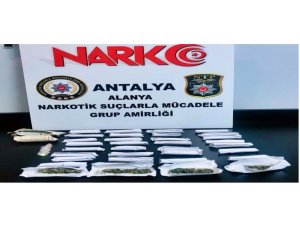 Alanya’da uyuşturucu operasyonu: 4 gözaltı