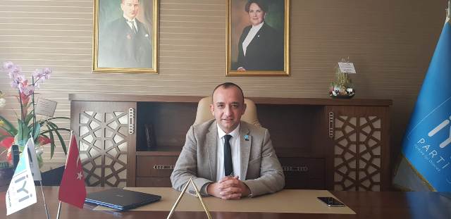 Tozoğlu’dan gazetecilere kutlama mesajı