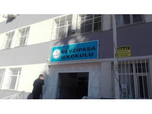Terör örgütü propagandası yapan öğretmen gözaltına alındı