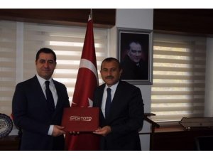 Tunceli’ye 6 yeni spor sahası