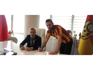 E.Yeni Malatyaspor’da Yiğithan Güveli imzayı attı