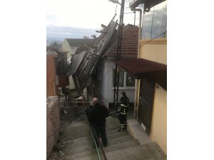 Kocaeli'de şiddetli rüzgar