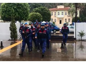 Manavgat’ta uyuşturucu operasyonu :5 tutuklama