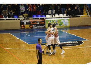 Karesispor zorlu Bursaspor deplasmanında
