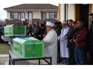 Sobadan sızan gazdan zehirlenen çift toprağa verildi