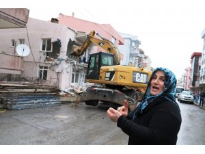Çanakkale’de bayıltan yıkım