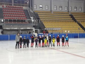 Sürat Pateni Federasyon Kupası yarışları başladı