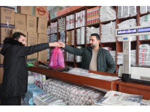 Van’da kilo işi poşet satışları arttı