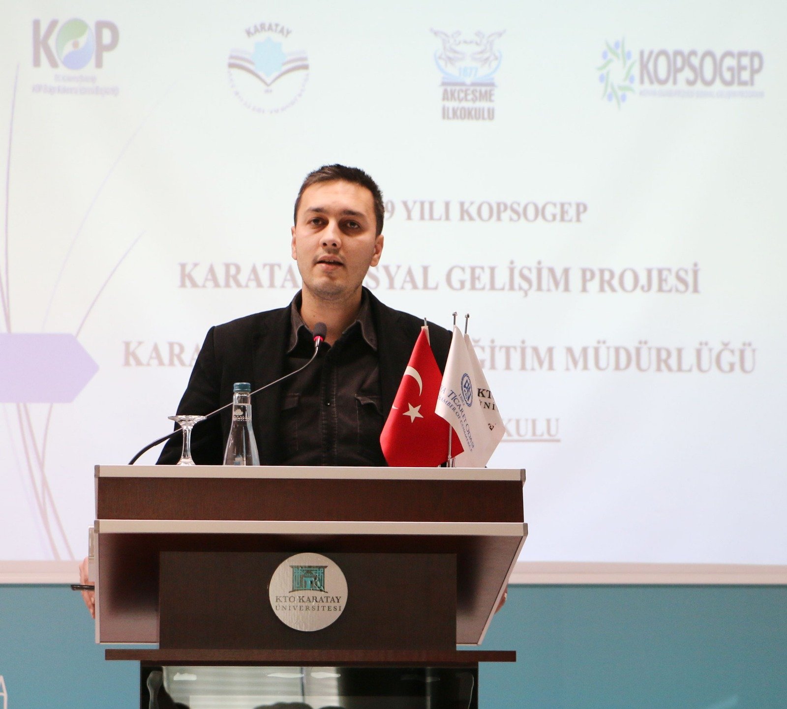 KTO Karatay Üniversitesi'nde "Sosyal Gelişim" konulu seminer düzenlendi