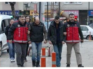 İnşaat hırsızları suçüstü yakalandı