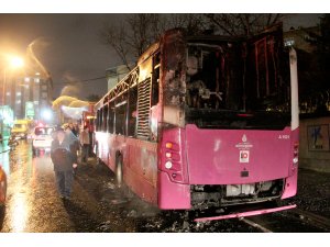 Küçükçekmece'de otobüs yangını