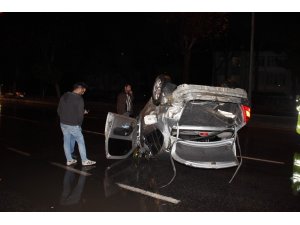 Genç şoför kaygan zemini hesaba katamadı