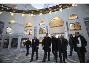 Çamlıca Camisi açılış için gün sayıyor