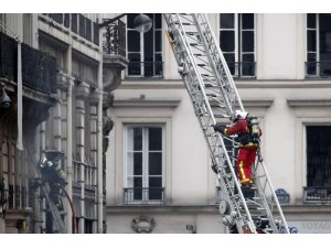 Paris'teki patlamada ölü sayısı 4'e yükseldi