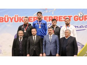 Taha Akgül, Türkiye şampiyonu