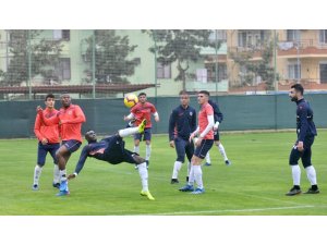 Alanyaspor antrenman maçı yaptı