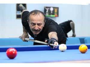 Bilardo il birinciliği başladı
