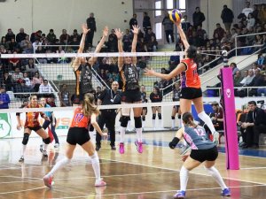 Vestel Venus Sultanlar Ligi: Çanakkale Belediyespor: 0 - Galatasaray  HDI Sigorta: 3