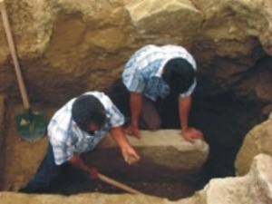 Kazılarda çıkarılanlar sergilenecek