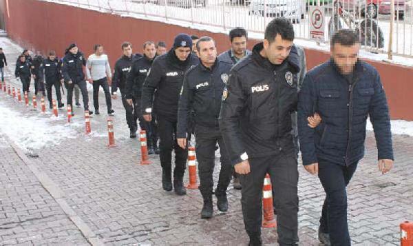 FETÖ'nün "askeri mahrem yapılanmasına" yönelik operasyon