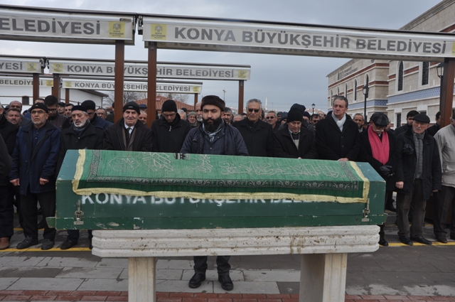 Necati Eldek vefat etti