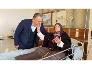Başkan Karahan'dan, hasta ziyareti