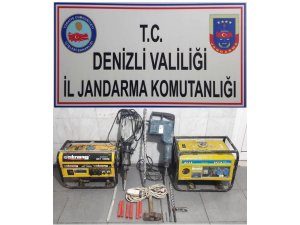 Jandarmadan define avcılarına operasyon