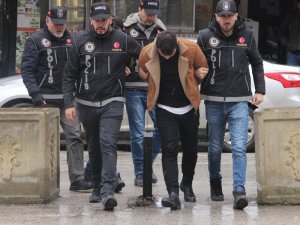 Zehir tacirleri adliyeye sevk edildi